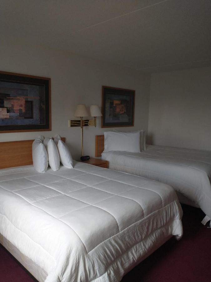 Sauk River Inn & Suites, A Travelodge By Wyndham Sauk Centre Eksteriør billede