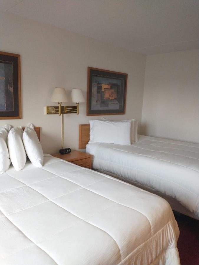Sauk River Inn & Suites, A Travelodge By Wyndham Sauk Centre Eksteriør billede