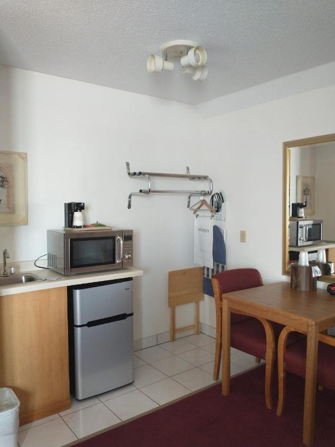 Sauk River Inn & Suites, A Travelodge By Wyndham Sauk Centre Eksteriør billede