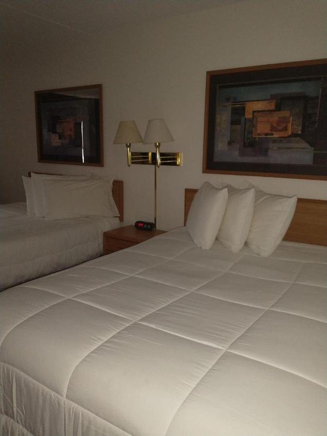 Sauk River Inn & Suites, A Travelodge By Wyndham Sauk Centre Eksteriør billede