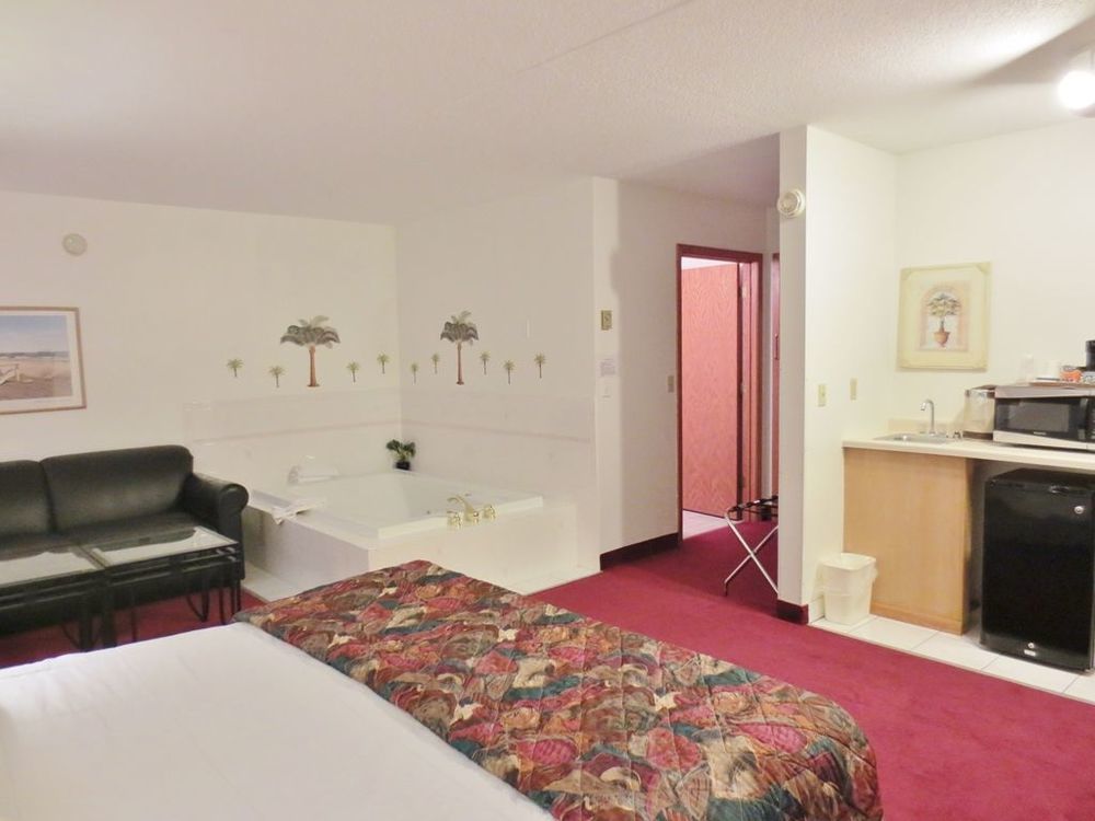 Sauk River Inn & Suites, A Travelodge By Wyndham Sauk Centre Værelse billede