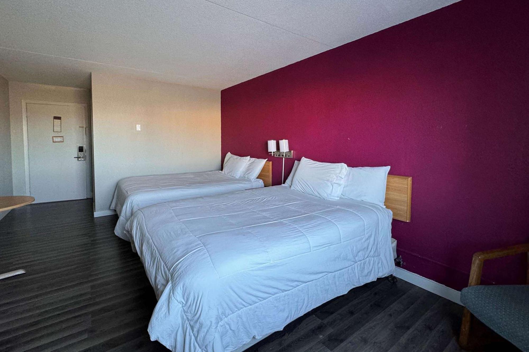 Sauk River Inn & Suites, A Travelodge By Wyndham Sauk Centre Eksteriør billede